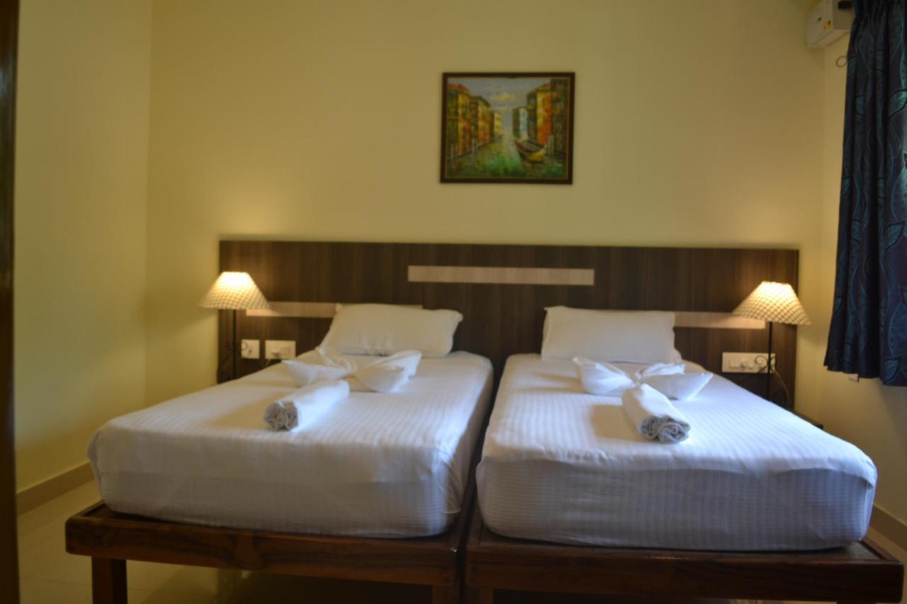 The Majorda Pristinne Hotel Exterior foto